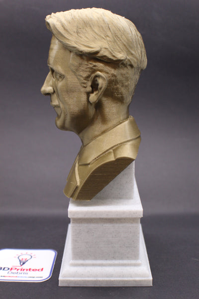 George Orwell, Famous English Novelist, Sculpture Bust on Box Plinth