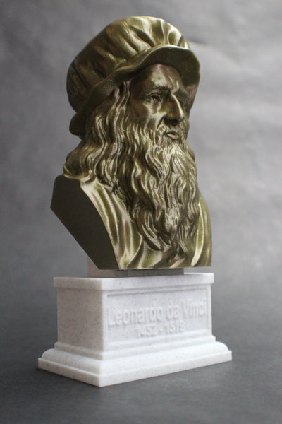 Leonardo da Vinci Italian Polymath, inventor, painter, and Renaissance man Sculpture Bust on Box Plinth