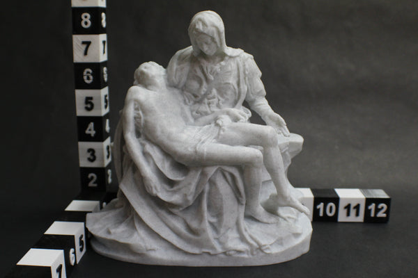 Michelangelo's La Pieta Replica