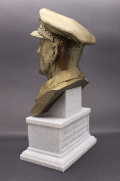 Douglas MacArthur Legendary US Army General Sculpture Bust on Box Plinth