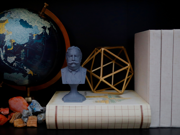 William Howard Taft, 27th US President, Sculpture Bust on Pedestal