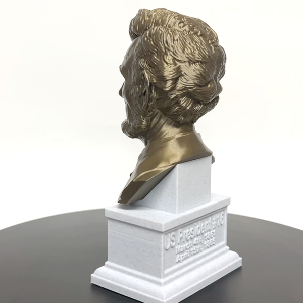 Abraham Lincoln, 16th US President, Sculpture Bust on Box Plinth