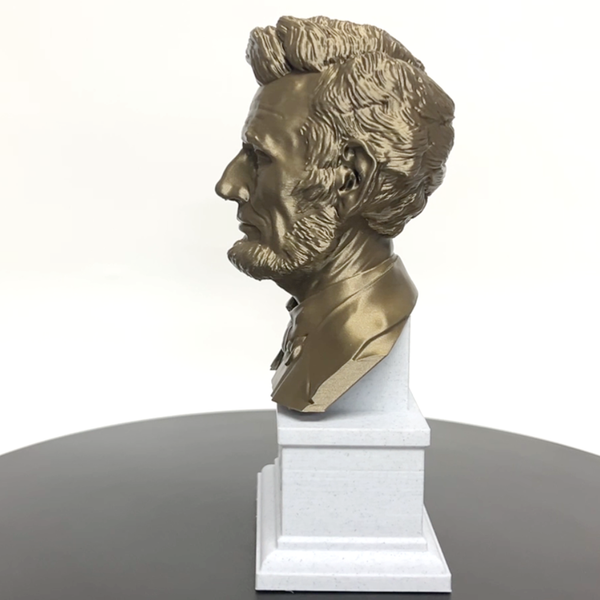 Abraham Lincoln, 16th US President, Sculpture Bust on Box Plinth