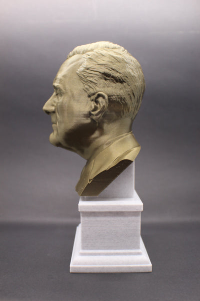 Franklin Delano Roosevelt, 32nd US President, Sculpture Bust on Box Plinth